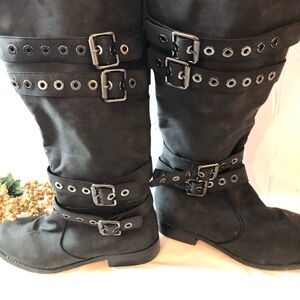 Women's Black Buckle Boots
